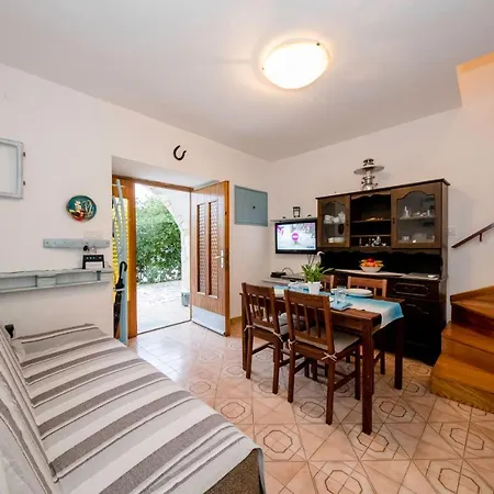 Apartment Apartman Barbara Barbat na Rabu